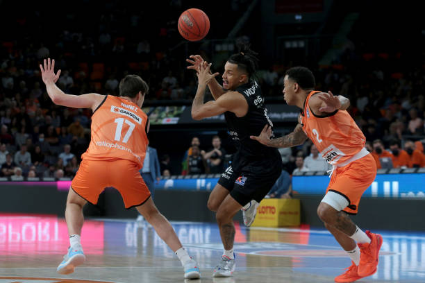 员感到心灵 员感到心灵